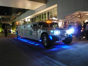 HUMMER LIMOUSINE H1 auXi オクシィ